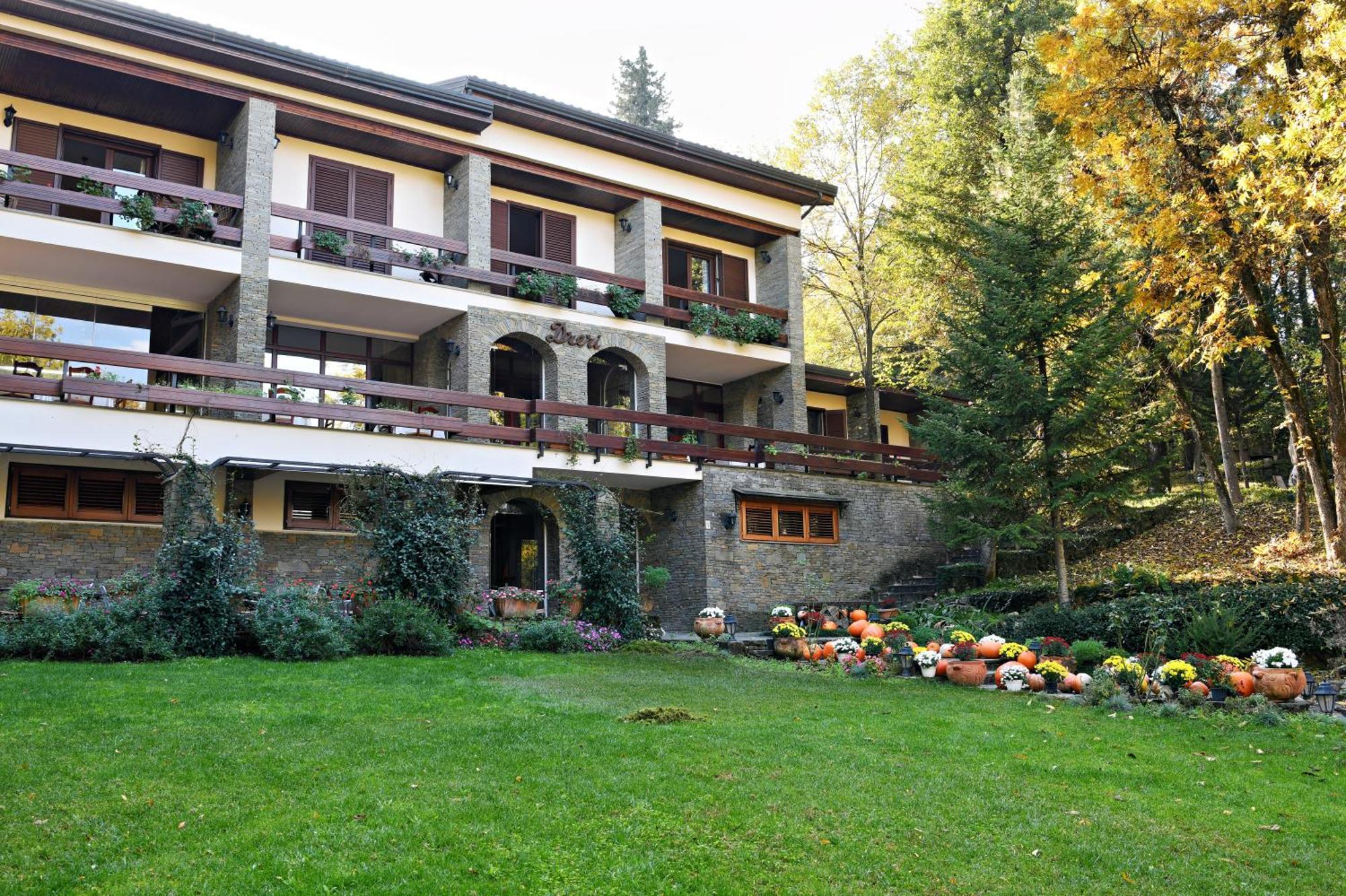 Hotel Restaurant Dreri Tiranë Luaran gambar
