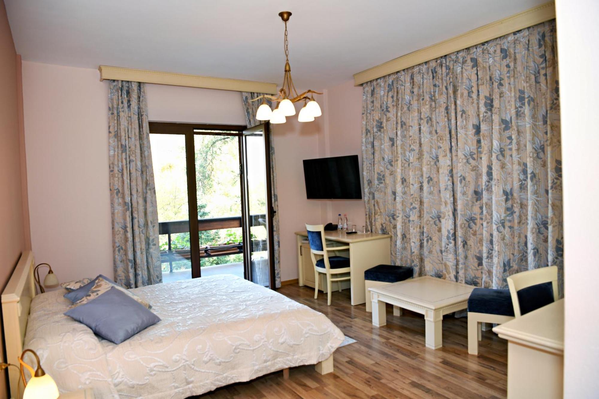 Hotel Restaurant Dreri Tiranë Luaran gambar
